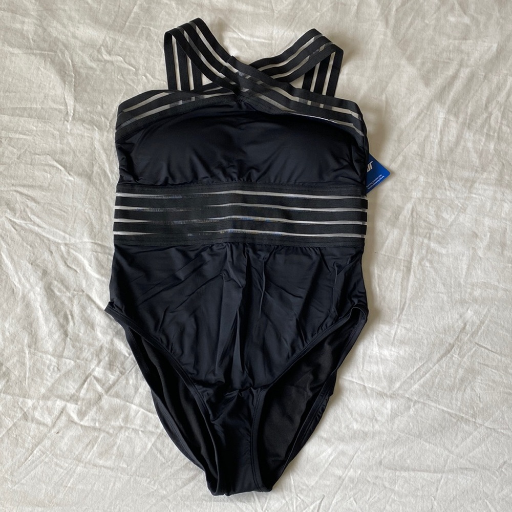 NWT Amazon Swimsuit